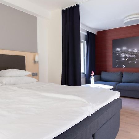 Torget Aparthotel Pori Exterior foto